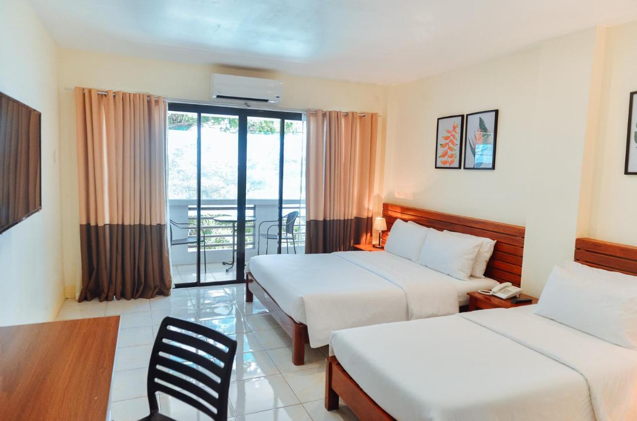 Fernando'S Hotel Sorsogon Dış mekan fotoğraf